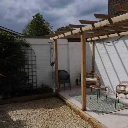Light Filled Mid- Century 3 Bed Cottage In Dulwich London Bagian luar foto